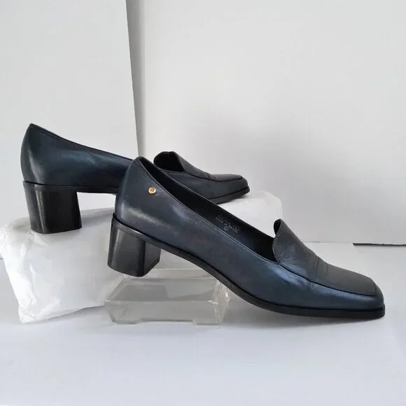 Stylish 90's Navy Leather 'Status' Slip On Square Toe Block Heel Shoes Sz 8.5 - Picture 1 of 10